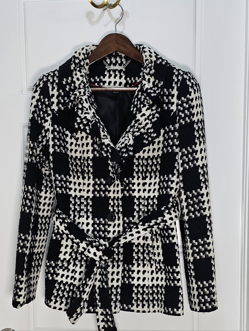 WHBM Ruffled Black White Houndstooth Coat